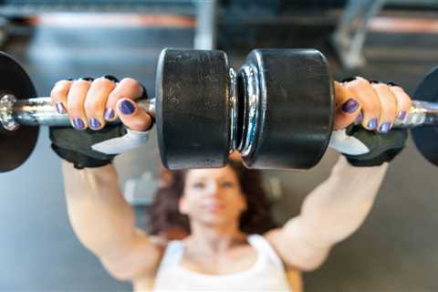 A bodybuilding influencer quit working out, saying it made her 'miserable' and 'lonely'