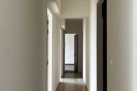 Before &amp; After: Savvy Storage Makes This Mumbai Flat Work for Three Generations