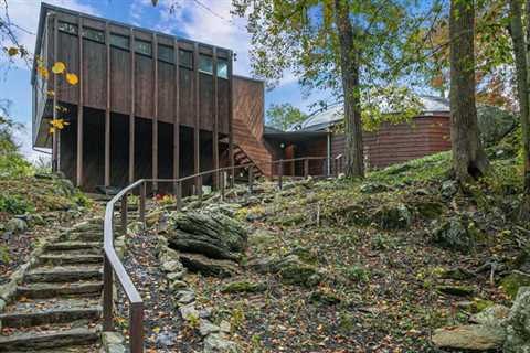 This $1.9M Home With a Domed Oasis Is Out of This World