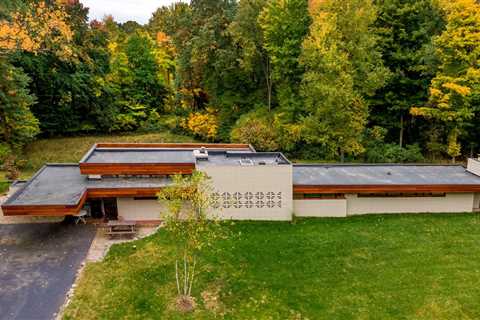 3 Years and Over $2 Million: What It Costs to Restore a Frank Lloyd Wright Home