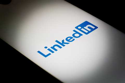 I had to put LinkedIn workers on performance-improvement plans &mdash; then I got laid off myself