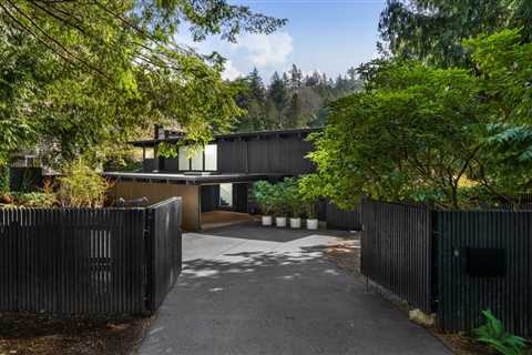 Sleek, Minimalist Vibes Reign in This $2.8M Vancouver Midcentury
