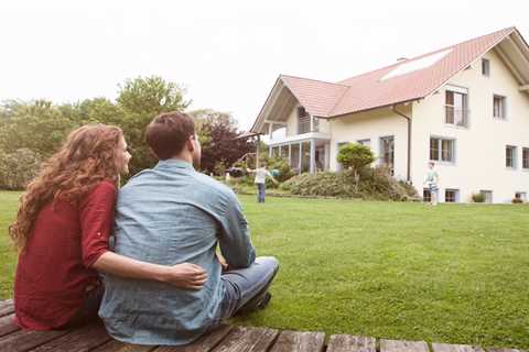 More Americans are feeling a six-figure salary can't afford them a middle-class lifestyle 