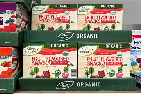 I'm a mom and food scientist who shops for 5. Here are 8 delicious items I love buying at Aldi. 