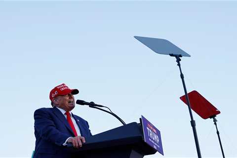 Trump asked top oil execs for $1 billion campaign cash in exchange for environmental policy rollbacks, report says