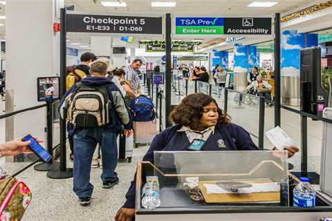 So you finally got TSA pre-check. Here's how to avoid being the most annoying person in line and get through fastest.