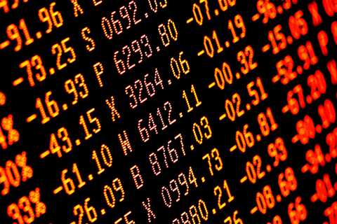 Stocks are 'going nowhere' for the next decade as inflation sticks around and US debt balloons, CIO says