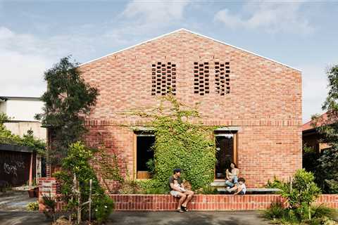 A Trio of Design Professionals Create a Development of High-Performing Townhouses in Melbourne