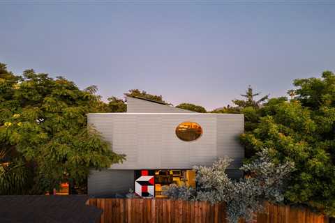 An Architect Couple Spent $150K on an L.A. Bungalow—Then Two Decades Making It Their Family Home