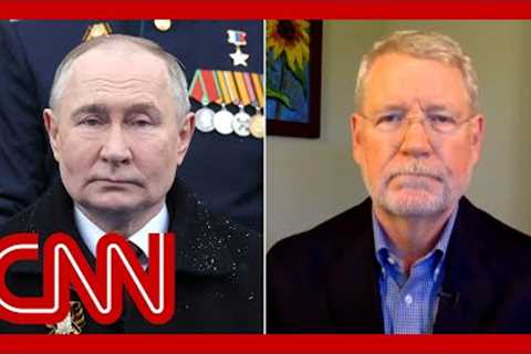 What messages Putin is trying to send with warships, according to ex-CIA operative
