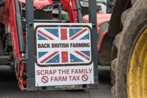 Farmers seek judicial review over inheritance tax clampdown
