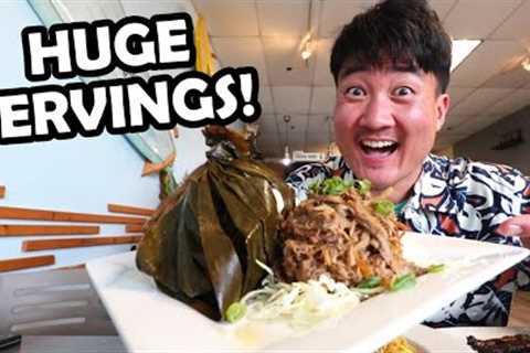 Eating at the HIGHEST RATED Hawaiian Restaurant in Maui!