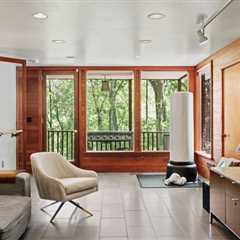One of Frank Lloyd Wright’s Original Apprentices Designed This $1M Home North of NYC