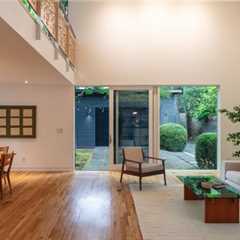 This $1.7M Oregon Midcentury Had a Cameo in Portlandia