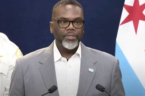 Chicago Public Schools Going Broke – Facing $734 Million Budget Deficit and Laying Off Almost 1,500 Teachers and Staff