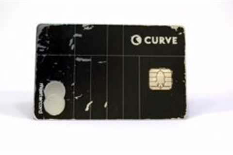 Lloyds eyes Curve acquisition in fintech push to rival Apple Pay