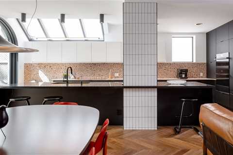 Before &amp; After: A Sneaker Designer Kicks Up the ’70s Vibes in His Toronto Row House