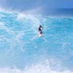Best Pipeline Morning of 2025 (so far) Huge Waves | 4K Raw Surf