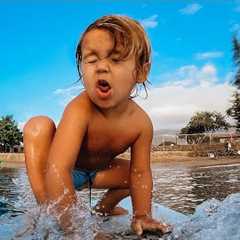 BABY SURF AND SWIM LESSONS. 3 Yr Old Cali Deep Dive Routine in Hawaii.