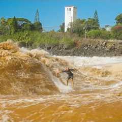 WAIMEA RIVER BREAK GOES XXL! Pro Surfers almost DROWNED)