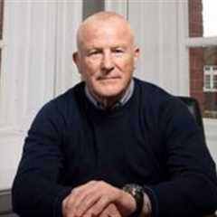 Neil Woodford fined £46m and banned from senior City roles over fund collapse
