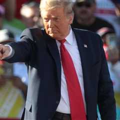 President Trump Emphasizes Need For Mideast Nations To Enter Abraham Accords