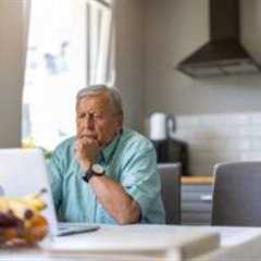 Government urged to tackle ‘self-employed pension crisis’ as report warns of widening savings gap