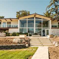 A 1965 Haven in Calabasas Hits the Market for $3.2M
