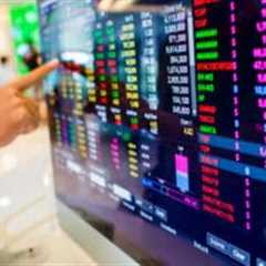 Borrowing costs rise again as gilt yields hit near 27-year high