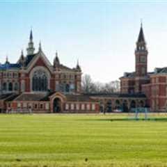 Number of private schools going bust doubles after VAT raid