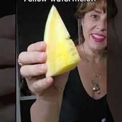 trying the #viral #yellow #watermelon #hawaii #food