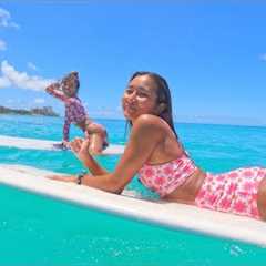 Waikiki A Surfing Paradise (Vol. 1) Yuko & Miku   4K