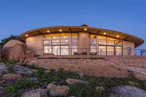 This $2.9M Sustainable Home in Escondido Is a Piece of Ecological Art