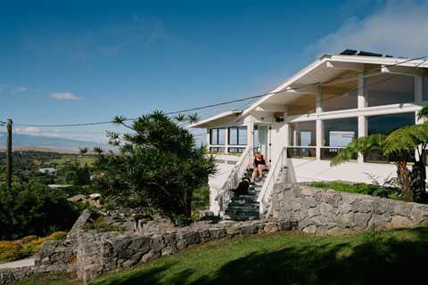 Budget Breakdown: It Took $1.6M and 100 Tons of Stone to Revive This ’60s Kit Home in Hawaii