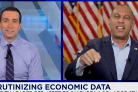 Dem House Leader Hakeem Jeffries Loses His Cool When Asked About the Socialist Policies of Zohran Mamdani (VIDEO)