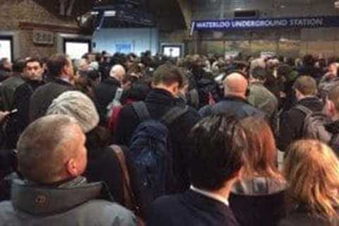 London Tube faces week-long strike as RMT rejects pay offer