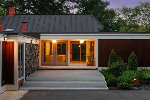 Redwood Beams Meet Walls of Glass in This $1.2M Minneapolis Midcentury
