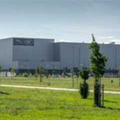 Jaguar Land Rover hit by major cyber attack as production halts at UK plant