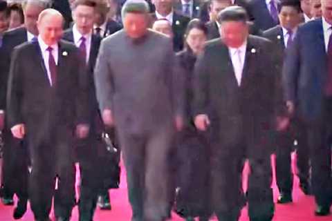 WATCH: China’s Xi and Russia’s Putin Overheard Talking About ‘Living to 150 Years Old’