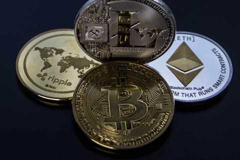 Ray Dalio Says US Faces ‘Heart-Attack’ In 3 Years As Soaring Debt Weakens Dollar, Calls Crypto An `Attractive Alternative Currency’