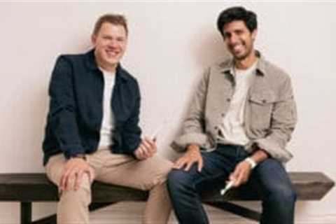 Suri founders banish toothbrush “gunk” with sustainable design and build £24m brand