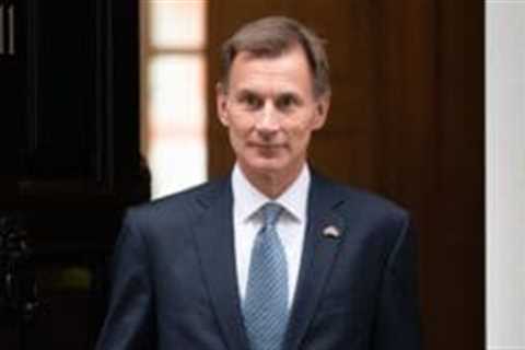 Jeremy Hunt warns Reeves: soaring taxes will kill UK’s ‘animal spirits’