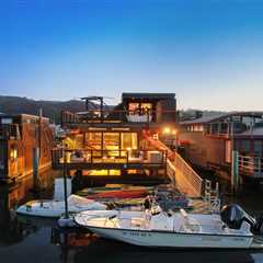 Here’s a Rare Chance to Live the Sausalito Houseboat Life—for $3M