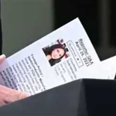 Joe Biden Note Card Scandal Resurfaces – Scripted Questions From Reporters, Reminders on Faces and Names of Hillary and Chuck Schumer