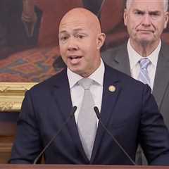 “We Need 5 Democrat Senators to Pull Their Heads Out of Their A*ses”: Rep. Brian Mast TORCHES  Democrats and Schumer for Funding “Feminism in Africa” While Federal Officials Face Life-and-Death..