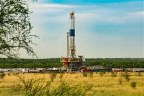Labour accelerates UK fracking ban as Ed Miliband counters Reform push