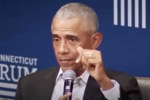 Barack Obama Proposes a Scary Idea for Social Media