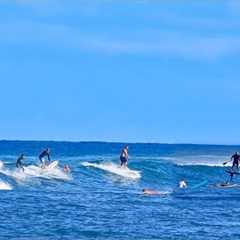 Pua'ena Chaos 😱💀 I’ve Never Seen THIS Many Surfers on One Wave North Shore Hawaii