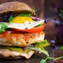 Bagels, burgers and seamoss top Deliveroo’s 2025 cravings list