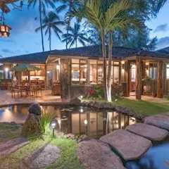 Lanikai Beach Luxury Estate For Sale | 1208 Mokulua Drive, Kailua, Hawaii 96734